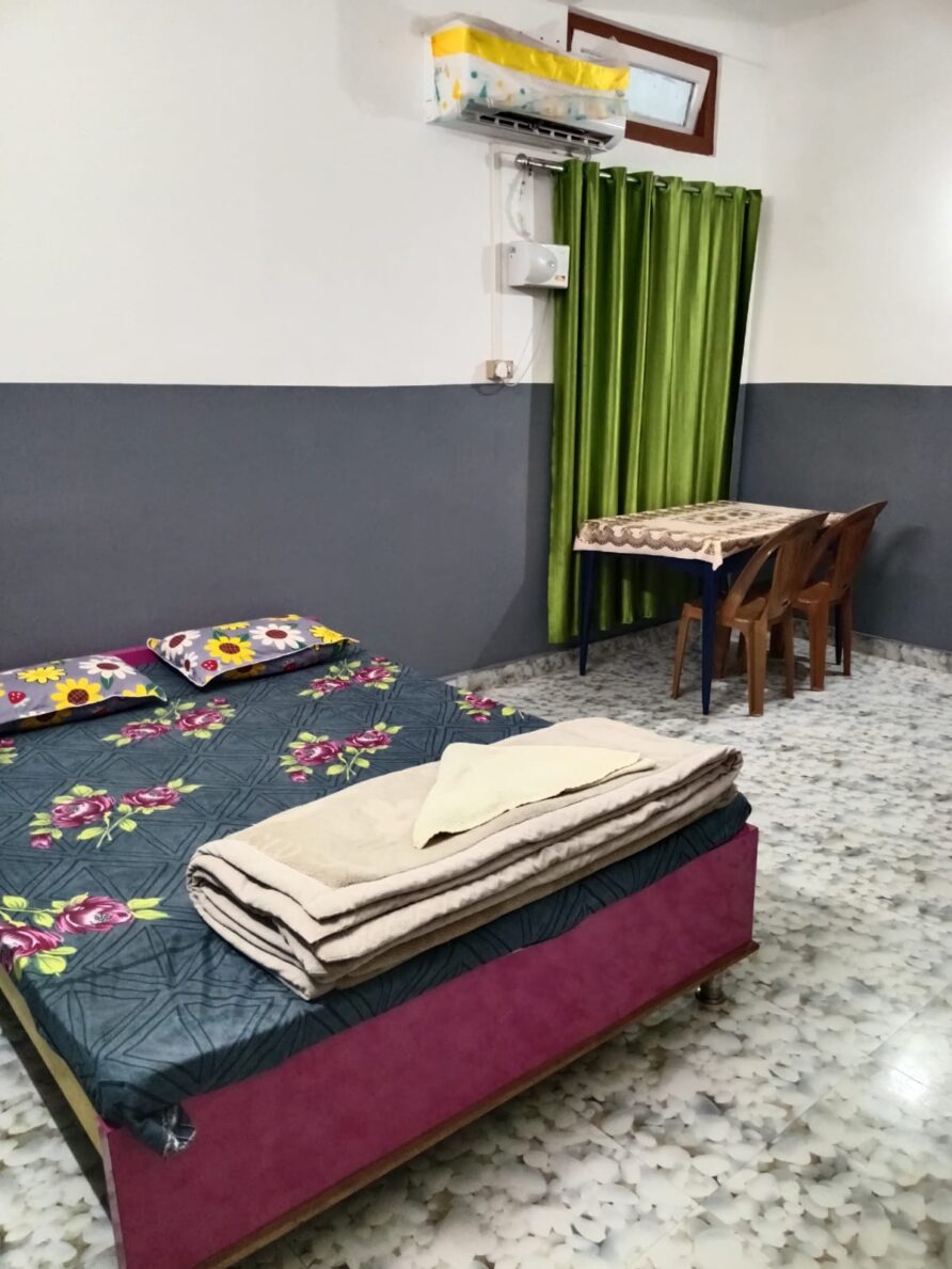 Deluxe AC Room