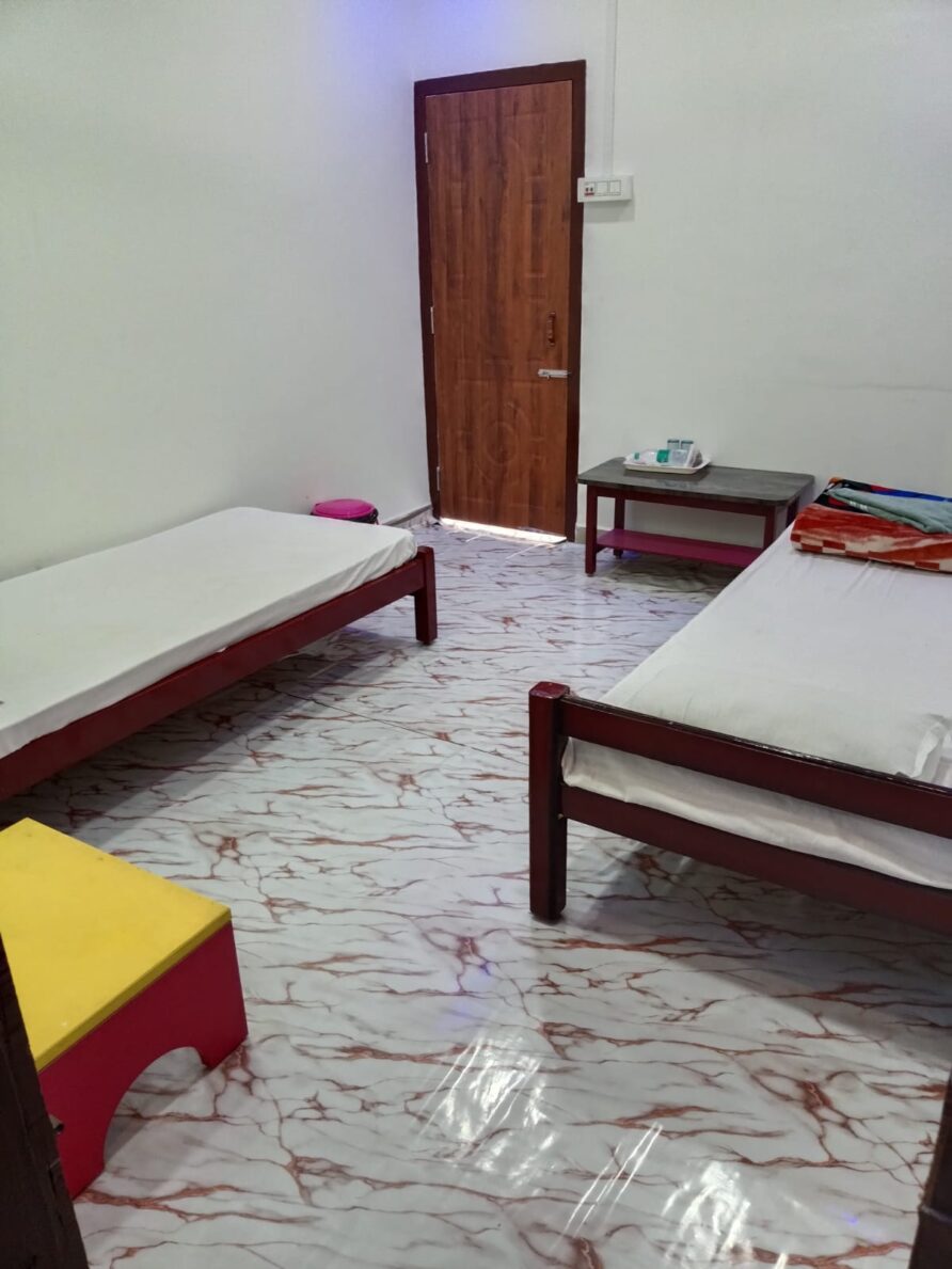 Twin Bed Standard Room