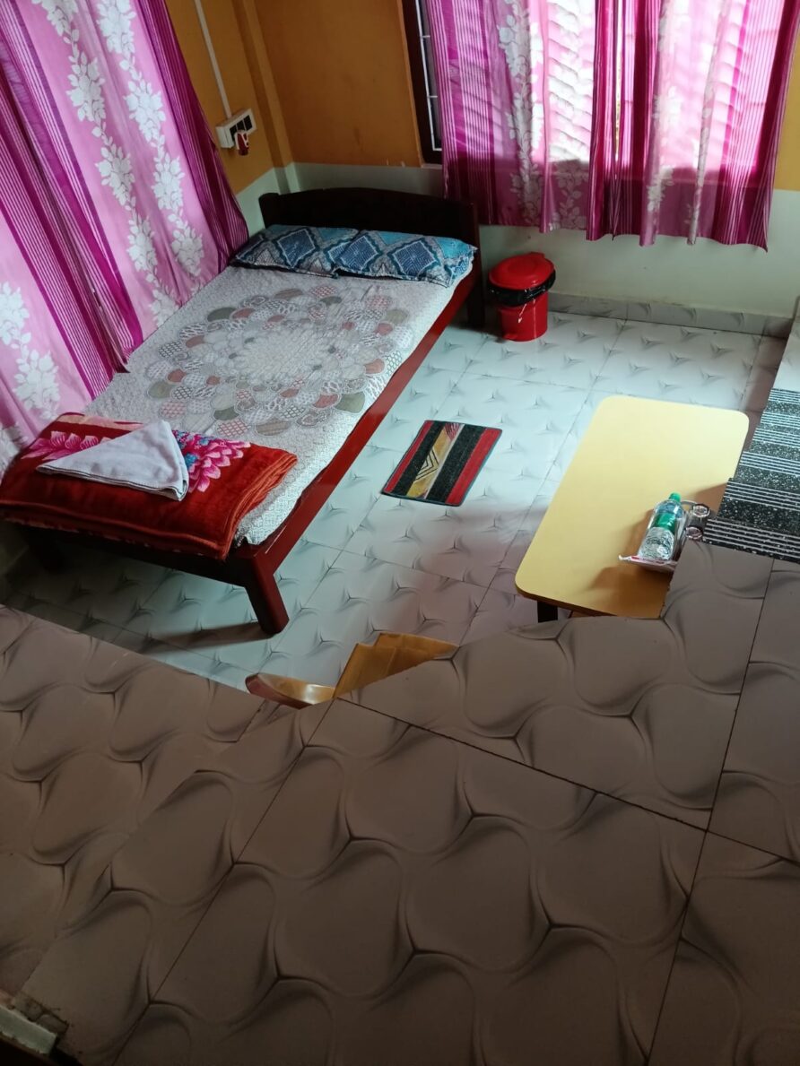 Non attested single room